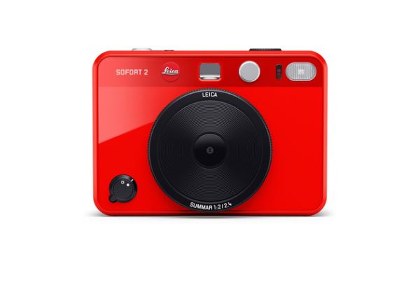 Leica Sofort 2: вторая моментальная камера бренда