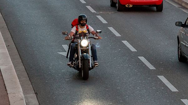 Испанский путешественник на мотоцикле проехал по Новосибирской области