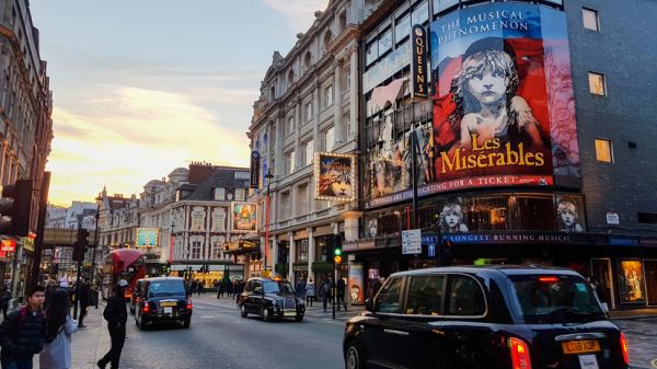 Экоактивисты сорвали мюзикл в лондонском театре